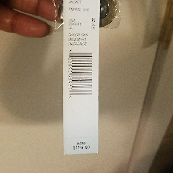 Green Blazer - Picture 3 of 6